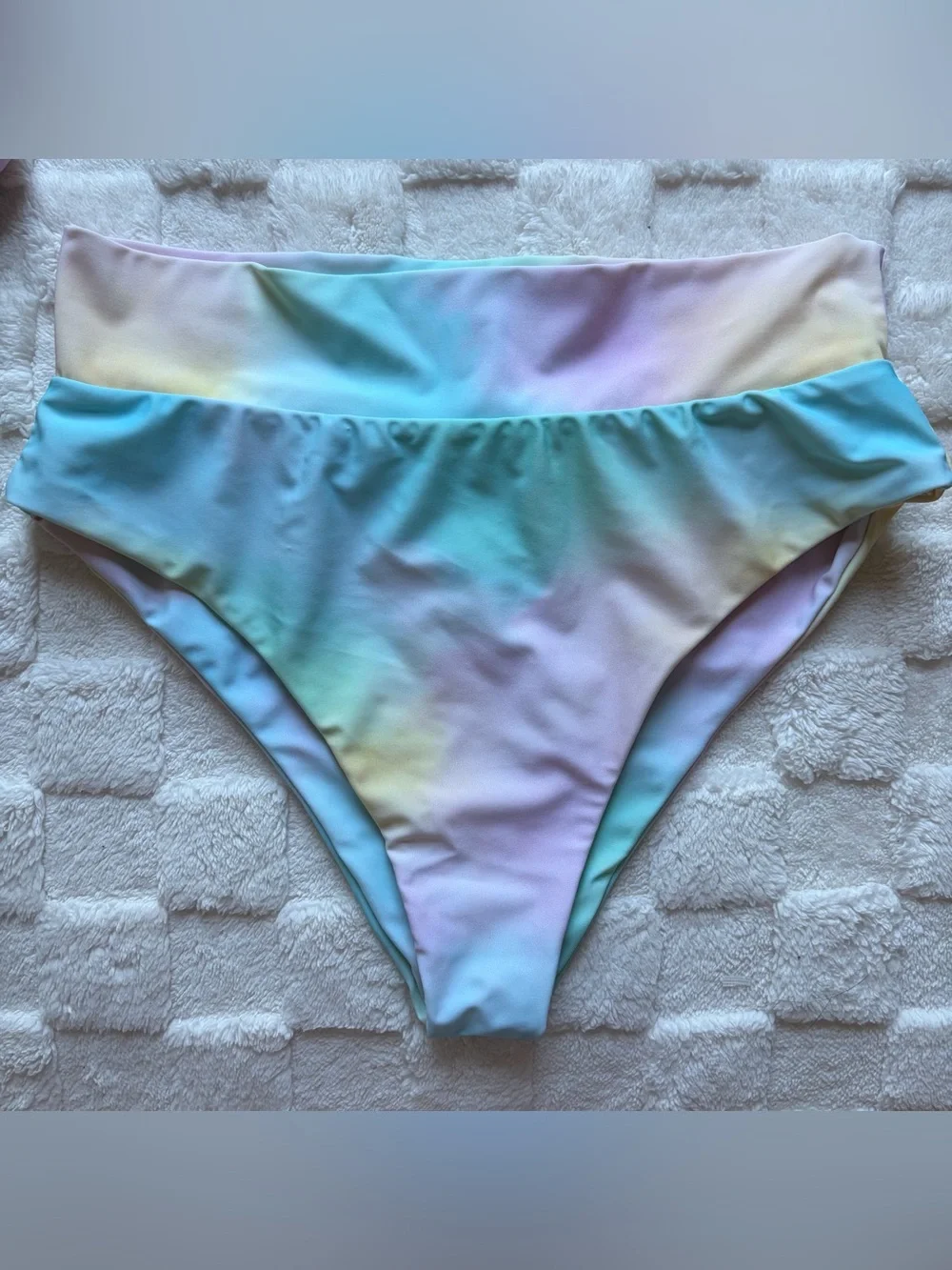 Infamous Swim comfortable scoop